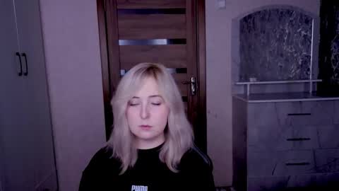 Kristy online show from 11, 3, 2026