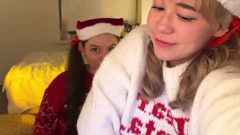 Snapshot of kristyspiritedaway chatting on 21, 12, 2025 Kristy Nip slip shady Best model on CB online show from 21, 12, 2025