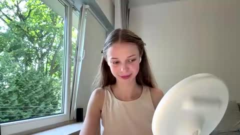 Kaya online show from 4, 8, 2026