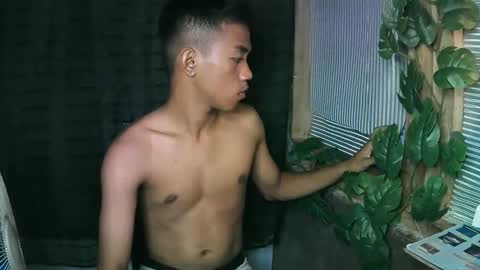 kritthanarkorn online show from 17, 10, 2025