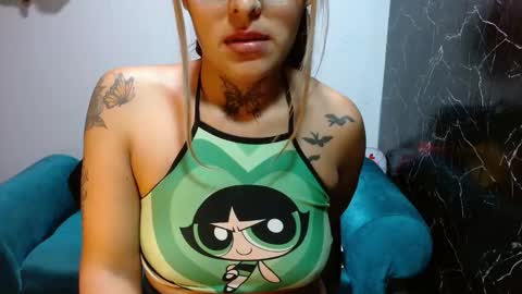 Snapshot of kronikafuckass chatting on 22, 1, 2025 kronikafuckass online show from 22, 1, 2025