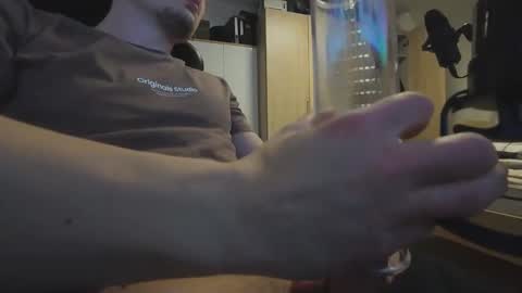 Snapshot of krony98 chatting on 1, 4, 2026 krony98 online show from 1, 4, 2026