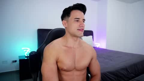 Snapshot of krops_ chatting on 5, 3, 2025 KROPS online show from 5, 3, 2025