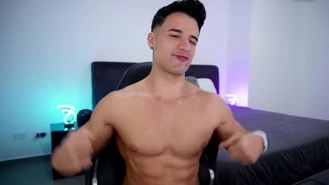 Snapshot of krops_ chatting on 7, 3, 2025 KROPS online show from 7, 3, 2025