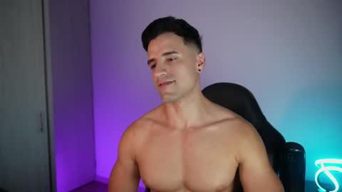 Snapshot of krops_ chatting on 30, 5, 2026 KROPS online show from 30, 5, 2026