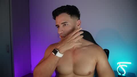 Snapshot of krops_ chatting on 4, 6, 2026 KROPS online show from 4, 6, 2026