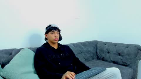 Snapshot of kroywave chatting on 29, 5, 2026 Kroy Wave Muscle Tattoos Latino online show from 29, 5, 2026