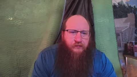 Snapshot of krugdd chatting on 15, 12, 2025 Krug online show from 15, 12, 2025