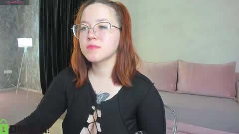 Snapshot of krysadapp chatting on 17, 9, 2025 Krys online show from 17, 9, 2025