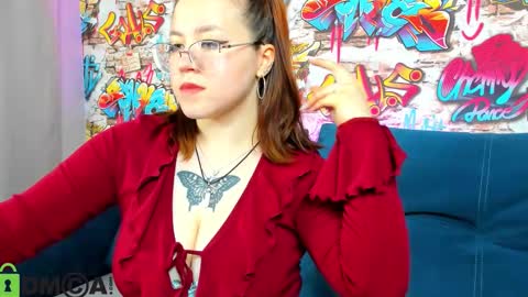 Snapshot of krysadapp chatting on 29, 9, 2025 Krys online show from 29, 9, 2025