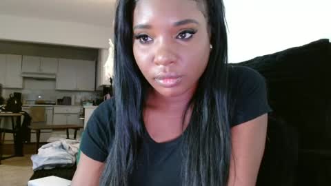 Snapshot of krystalblakexxx chatting on 12, 7, 2026 Krystal Blake online show from 12, 7, 2026