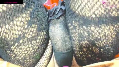 kryxtal online show from 6, 11, 2025