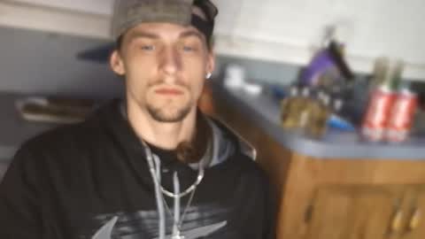 Snapshot of krytiar1992 chatting on 1, 11, 2025 krytiar1992 online show from 1, 11, 2025