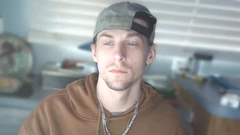 Snapshot of krytiar1992 chatting on 3, 12, 2025 krytiar1992 online show from 3, 12, 2025