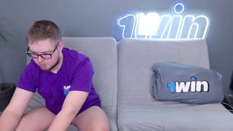 Snapshot of ksenyahot chatting on 7, 12, 2024 WebcamWhore online show from 7, 12, 2024