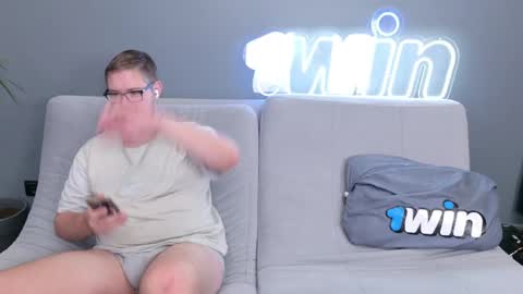 Snapshot of ksenyahot chatting on 27, 12, 2024 WebcamWhore online show from 27, 12, 2024