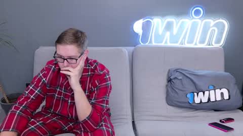 Snapshot of ksenyahot chatting on 14, 1, 2025 WebcamWhore online show from 14, 1, 2025