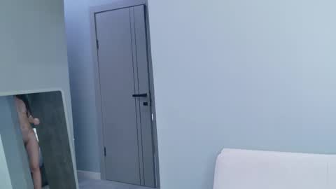 Snapshot of ksenyahot chatting on 5, 3, 2025 WebcamWhore online show from 5, 3, 2025