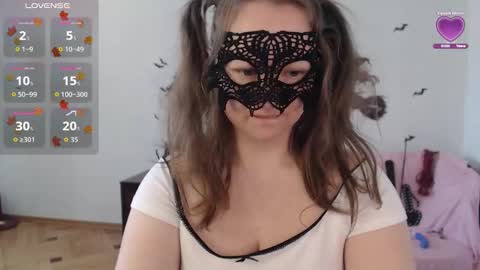 Snapshot of ksushka22 chatting on 28, 11, 2025 Ksushka22 online show from 28, 11, 2025