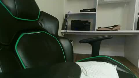 Snapshot of kt12369 chatting on 8, 12, 2024 Kevin online show from 8, 12, 2024