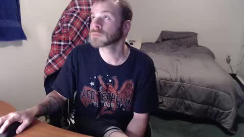 Snapshot of kuggy570 chatting on 5, 1, 2025 Kuggy online show from 5, 1, 2025