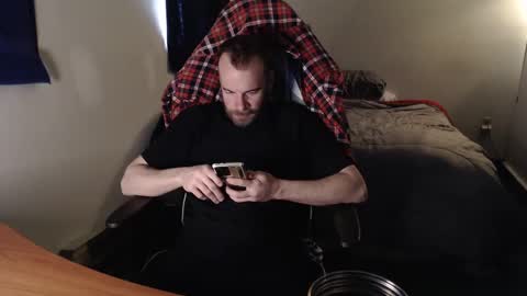 Snapshot of kuggy570 chatting on 2, 3, 2025 Kuggy online show from 2, 3, 2025