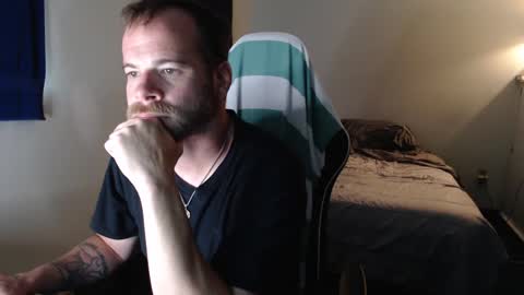Snapshot of kuggy570 chatting on 28, 9, 2025 Kuggy online show from 28, 9, 2025