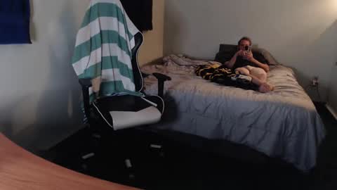 Snapshot of kuggy570 chatting on 29, 9, 2025 Kuggy online show from 29, 9, 2025