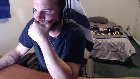 Snapshot of kuggy570 chatting on 16, 10, 2025 Kuggy online show from 16, 10, 2025