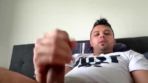 Snapshot of kulzuu chatting on 20, 5, 2026 kulzuu online show from 20, 5, 2026