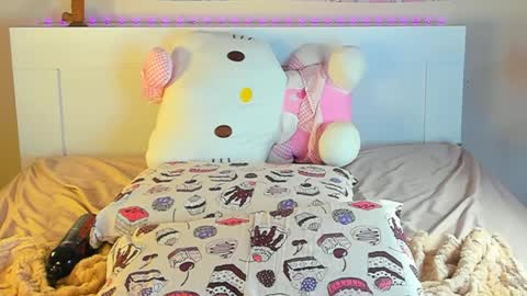 Snapshot of kuraii_ chatting on 17, 1, 2025 Anna online show from 17, 1, 2025
