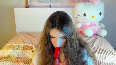 Snapshot of kuraii_ chatting on 8, 2, 2025 Anna online show from 8, 2, 2025