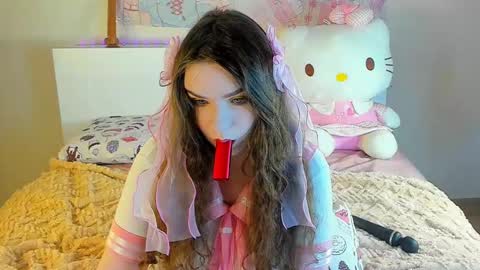 Snapshot of kuraii_ chatting on 21, 2, 2025 Anna online show from 21, 2, 2025