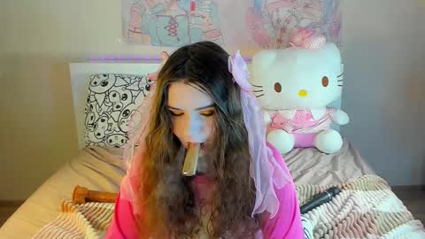 Snapshot of kuraii_ chatting on 10, 3, 2025 Anna online show from 10, 3, 2025
