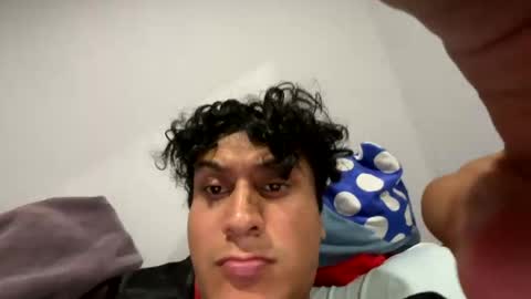 Snapshot of kurlz5stard chatting on 15, 10, 2025 kurlz5stard online show from 15, 10, 2025