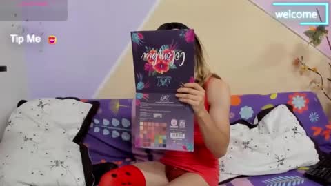 Snapshot of kurumetwink10 chatting on 11, 2, 2025 KurumetWink10 online show from 11, 2, 2025