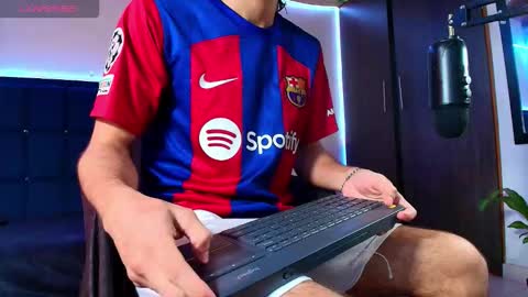 Snapshot of kuzzcoo chatting on 28, 9, 2025 kuzzcoo online show from 28, 9, 2025