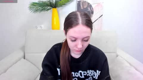 Snapshot of kvetachka chatting on 7, 12, 2024 Kvetachka Thu-Sun 0900am-1500pmGTM2 online show from 7, 12, 2024