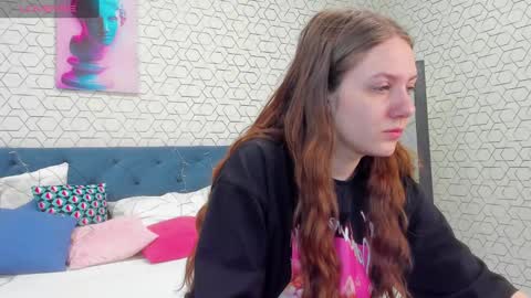 Snapshot of kvetachka chatting on 10, 1, 2025 Kvetachka Thu-Sun 0900am-1500pmGTM2 online show from 10, 1, 2025