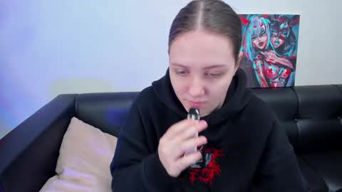 Snapshot of kvetachka chatting on 9, 2, 2025 Kvetachka Thu-Sun 0900am-1500pmGTM2 online show from 9, 2, 2025