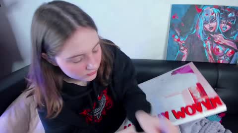 Snapshot of kvetachka chatting on 9, 2, 2025 Kvetachka Thu-Sun 0900am-1500pmGTM2 online show from 9, 2, 2025