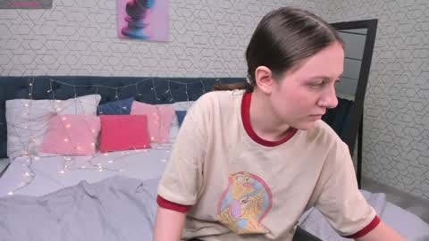 Snapshot of kvetachka chatting on 26, 2, 2025 Kvetachka Thu-Sun 0900am-1500pmGTM2 online show from 26, 2, 2025