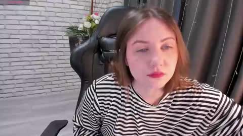 Snapshot of kvetachka chatting on 12, 3, 2025 Kvetachka Thu-Sun 0900am-1500pmGTM2 online show from 12, 3, 2025