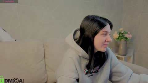 Snapshot of kvetachka chatting on 24, 9, 2025 Kvetachka Thu-Sun 0900am-1500pmGTM2 online show from 24, 9, 2025