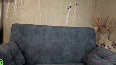 Snapshot of kvetachka chatting on 2, 11, 2025 Kvetachka Thu-Sun 0900am-1500pmGTM2 online show from 2, 11, 2025