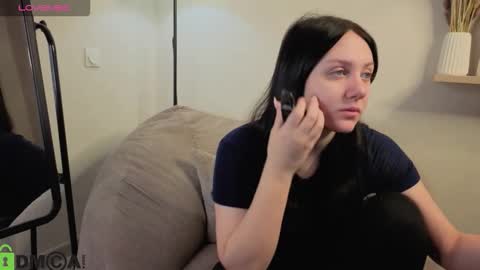 Snapshot of kvetachka chatting on 22, 11, 2025 Kvetachka Thu-Sun 0900am-1500pmGTM2 online show from 22, 11, 2025