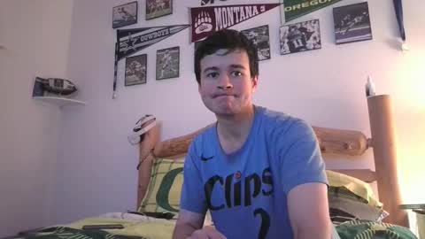 Snapshot of kwahrens22 chatting on 2, 2, 2026 Kenji online show from 2, 2, 2026