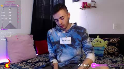 Snapshot of kyle_bratz chatting on 4, 12, 2025 kyle online show from 4, 12, 2025