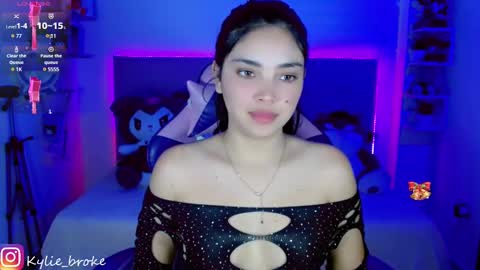 k ylie online show from 18, 1, 2025