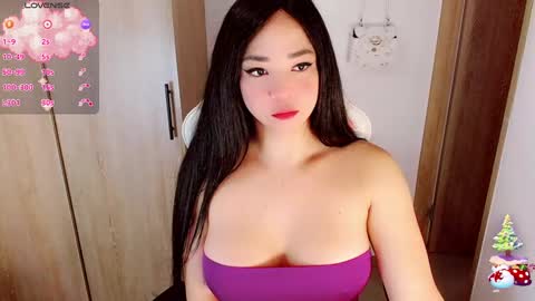 Snapshot of kylie_martinez chatting on 3, 12, 2024 kylie martinez online show from 3, 12, 2024